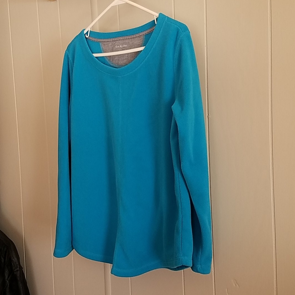 Women's Top